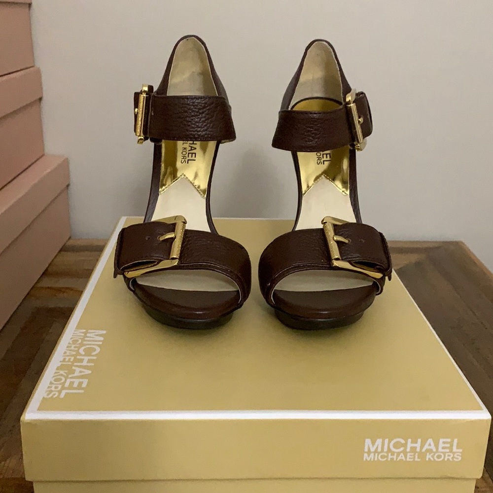 Brown Michael Kors heels, 6.5